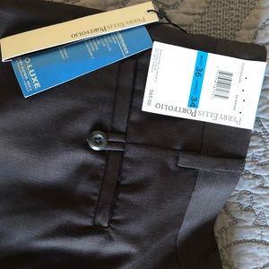 NWT! Perry Ellis Brown Dress Pants